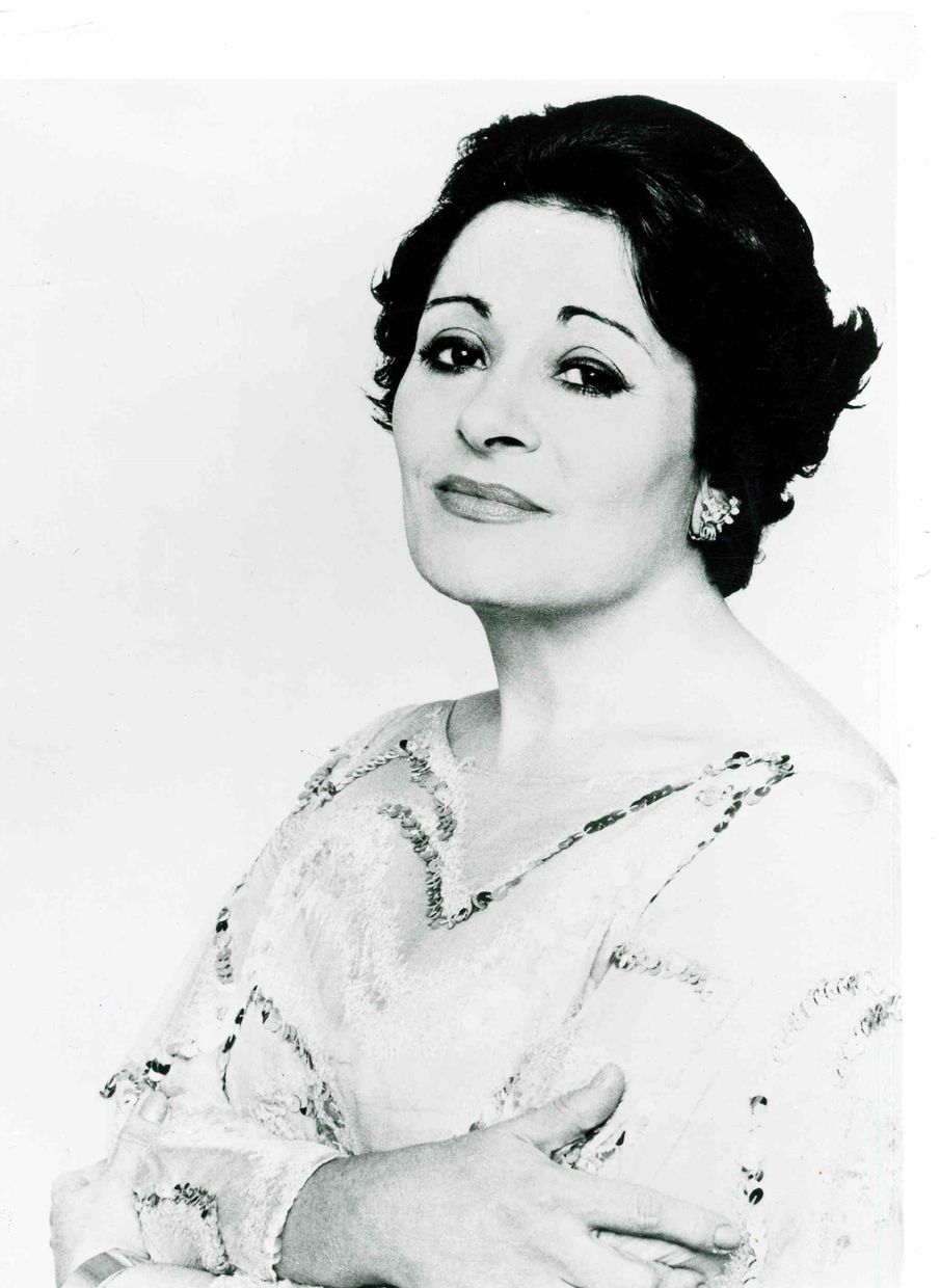 Виктория де Лос Анхелес